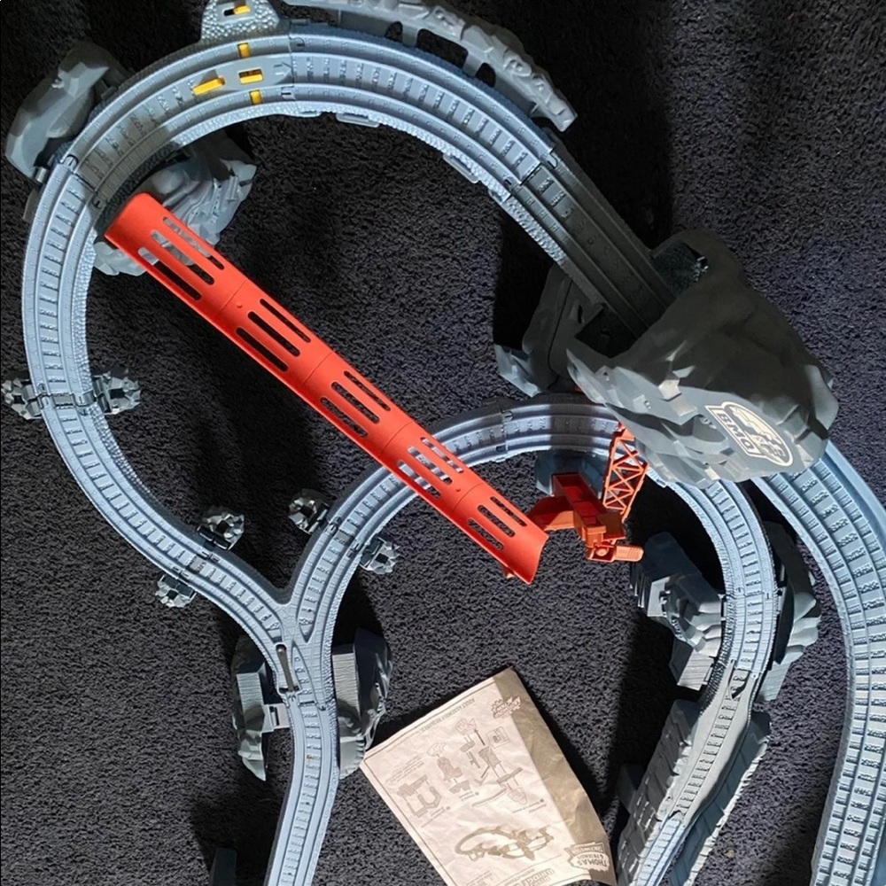 Thomas & Friends train set - Picture 4 of 7
